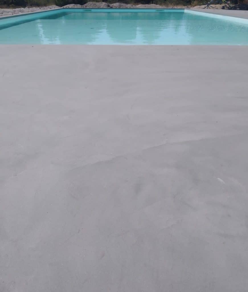 Microcemento Ibiza suelos piscina